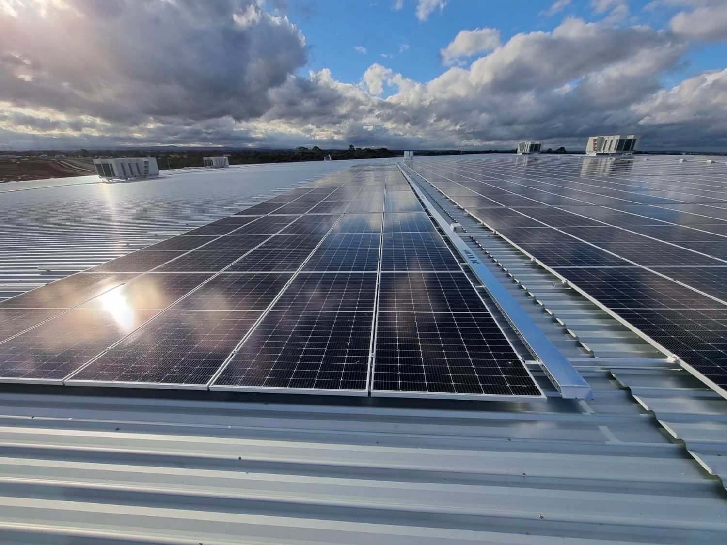 484-kW Commercial and Industrial Distributed Solar Project in Australia