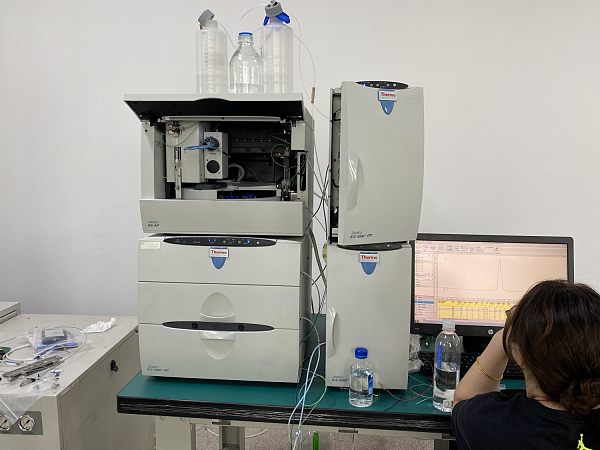 Ion Chromatograph