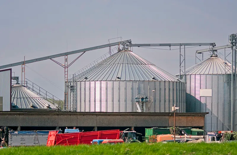 Silo de acero para pienso de ganado y aves de corral