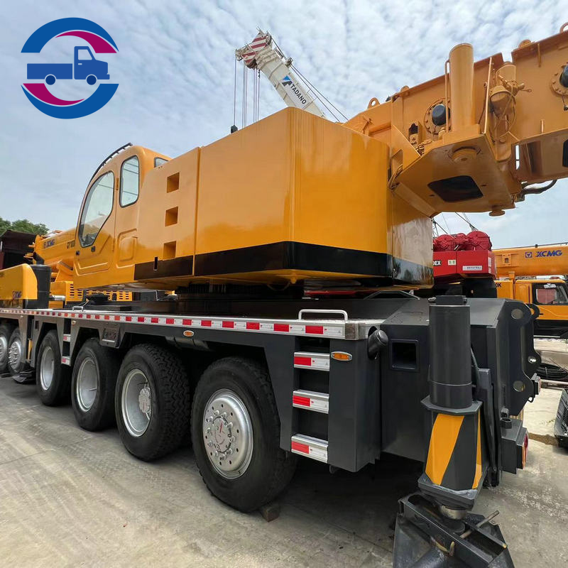 Grue de camion XCMG QY100K/XCT100 de 100 tonnes