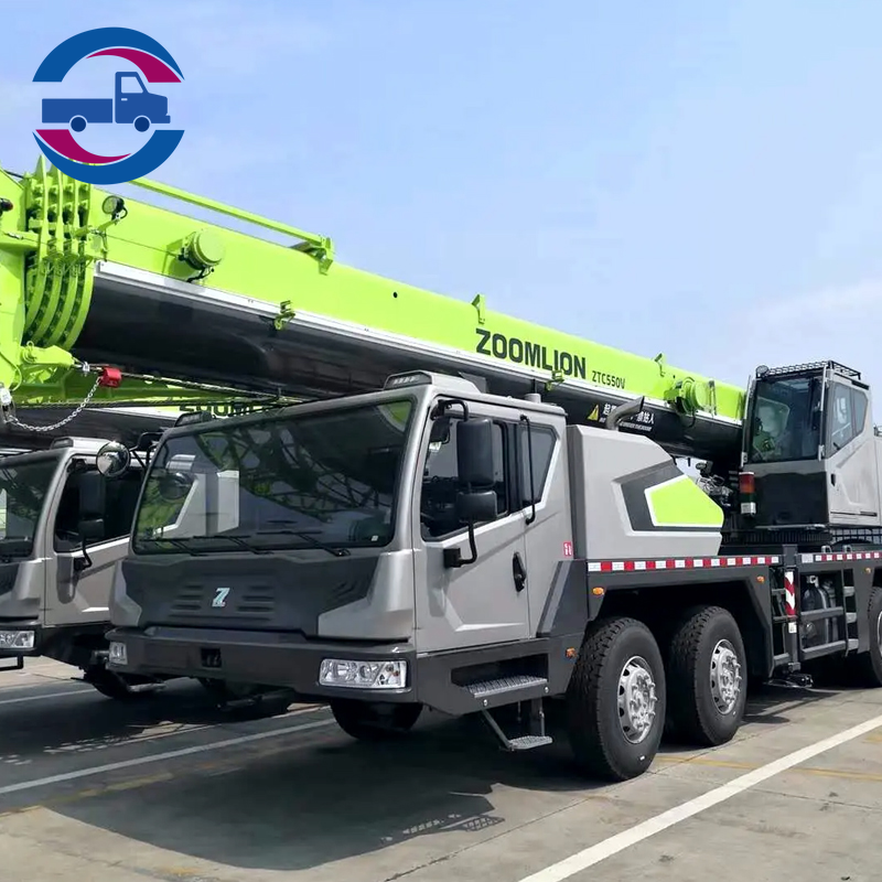 Grue sur camion lourd Zoomlion 50 tonnes ZTC550V