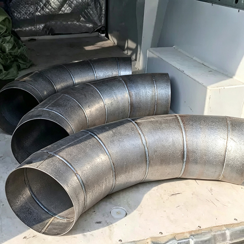 Carbon steel large-diameter shrimp-shaped welded elbow