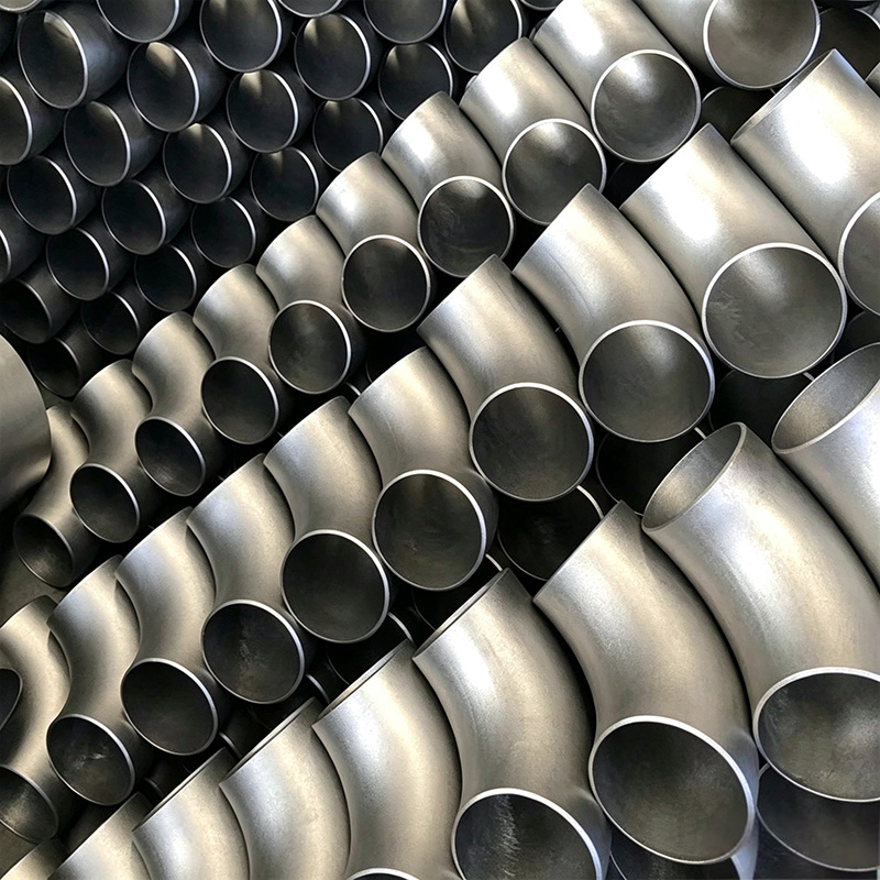 Stainless steel 90° long radius butt welded elbow