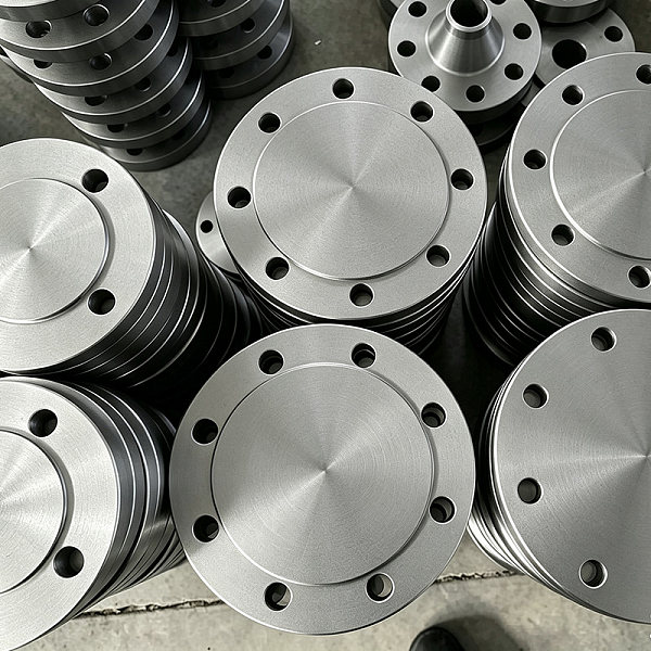 Carbon steel blind flange