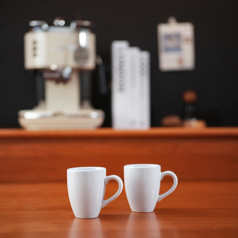 11oz White Waist Drum Cup