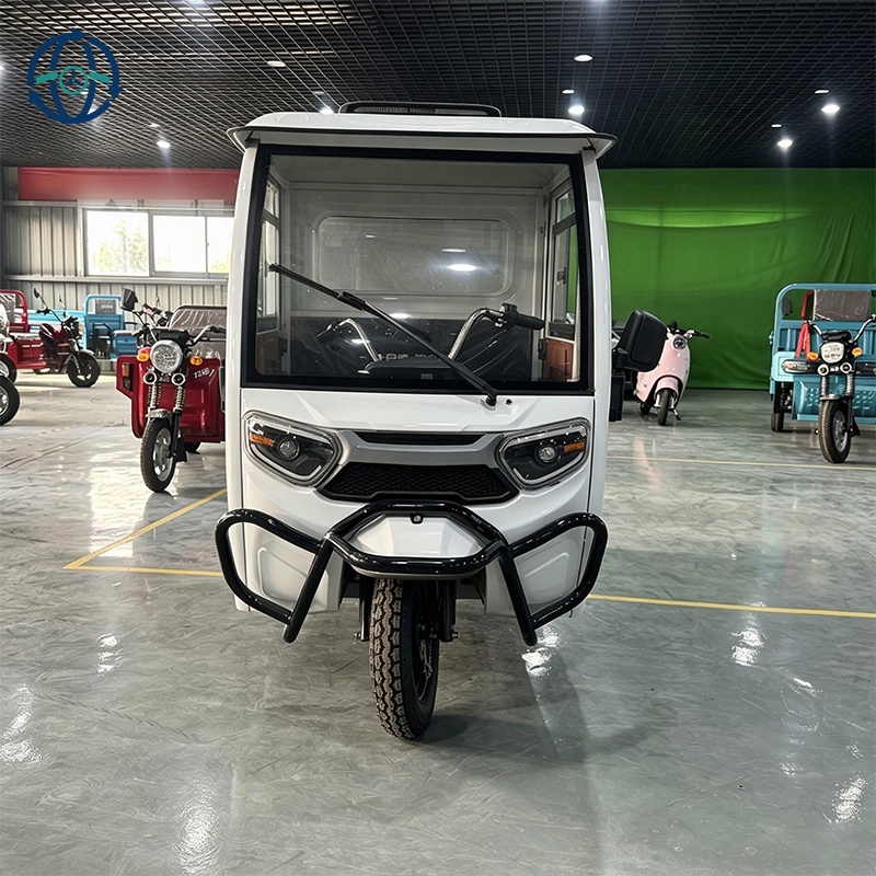 Tricycles for Express Delivery 2000w 60v/72v Electric Three-Wheeled Tricycles for DeliveryVehicle Closed Body Type