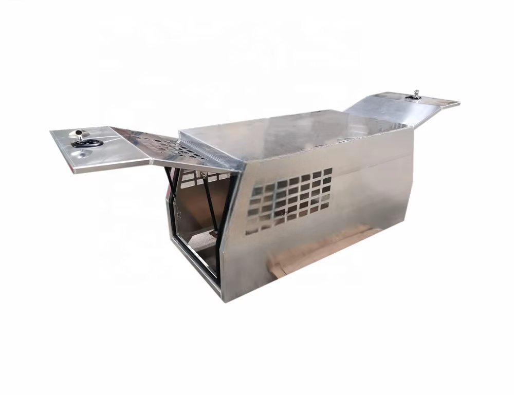 Customized aluminum transport dog box truck with whale tail handle lock and window