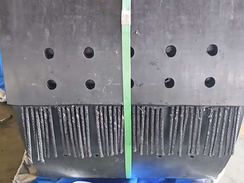 Steel-Cord Conveyor Belts for Bucket Elevators