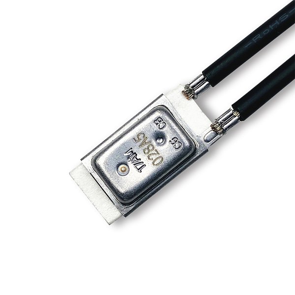 17AM Standard, High-Current, Extra High-Current, Ultra-Thin Dual Current-Temperature Protector