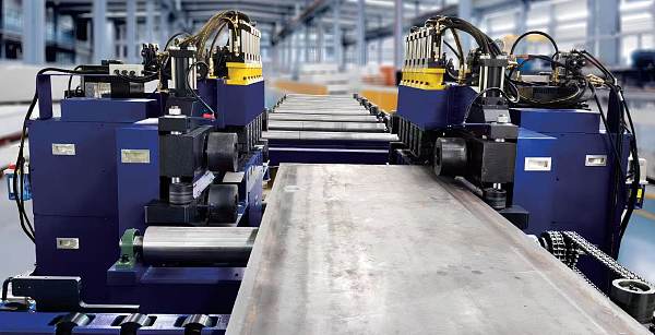 Through CNC Milling machine