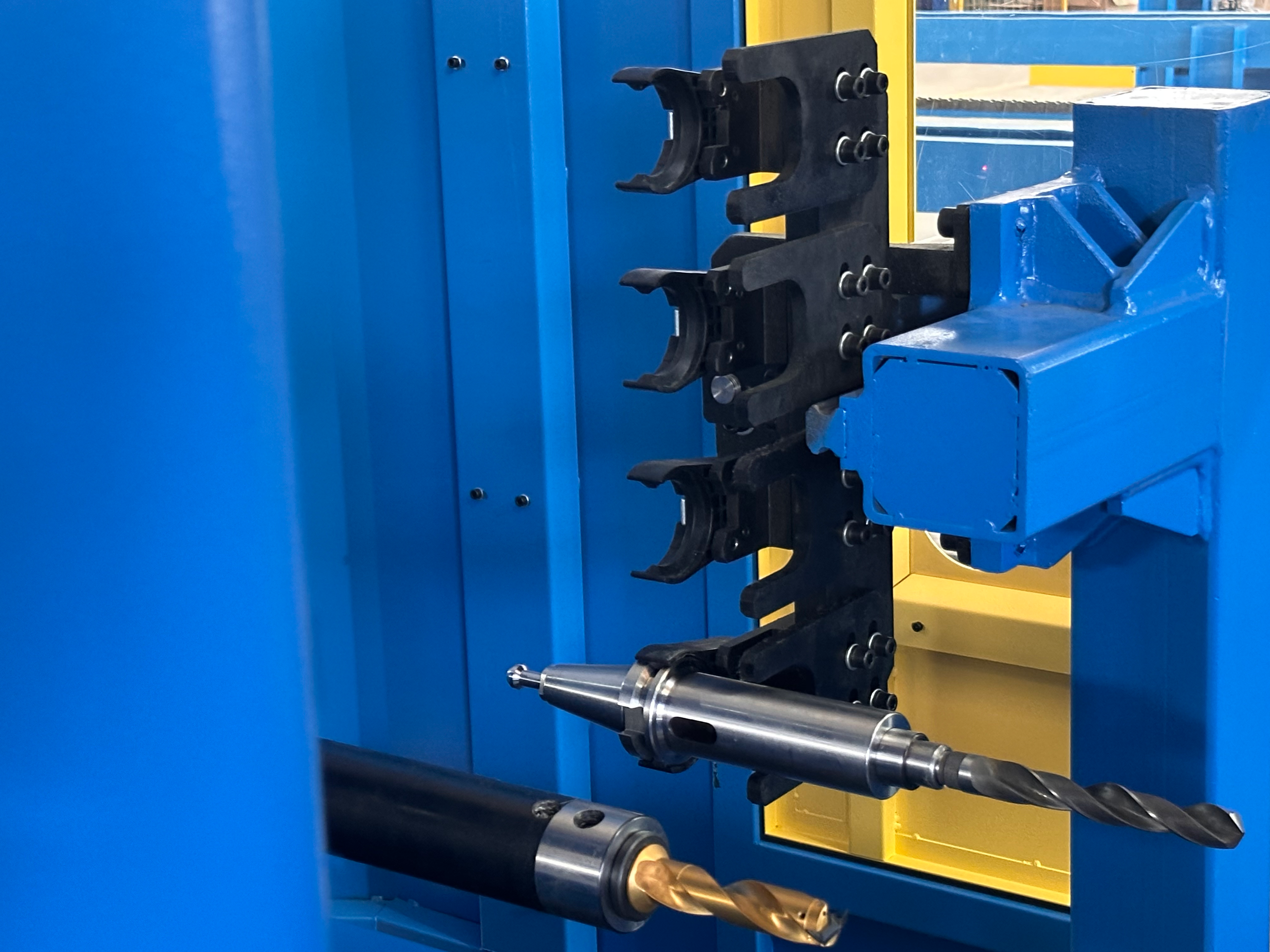 H beam 3D drilling machine