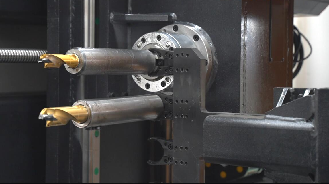 H beam 3D drilling machine