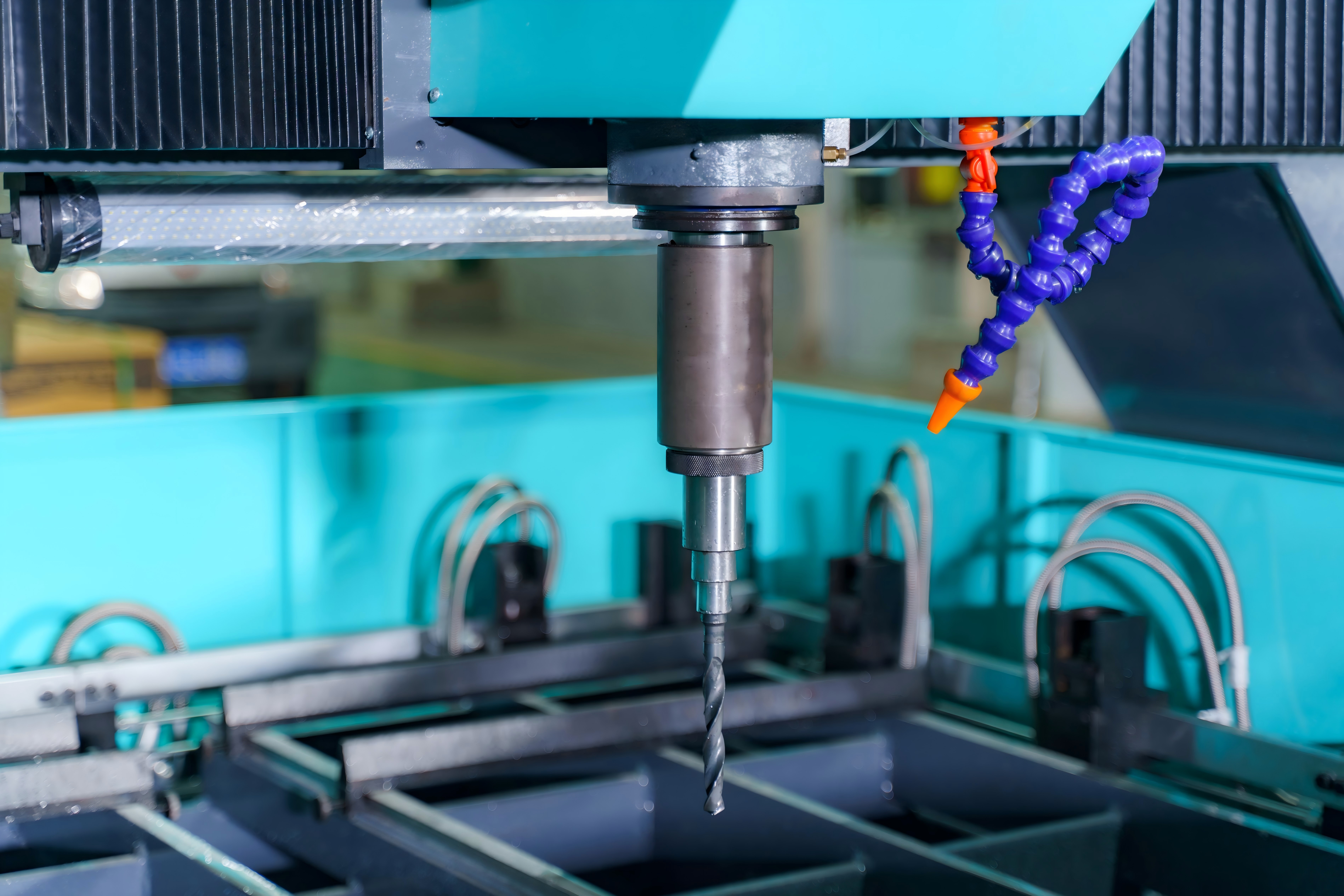 Drilling and Milling Machine vs Separate Machines: Which Saves More Space
