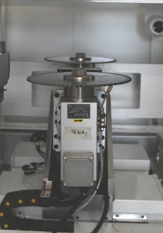 LJX6-7000  Six-sided cutting and milling machining center