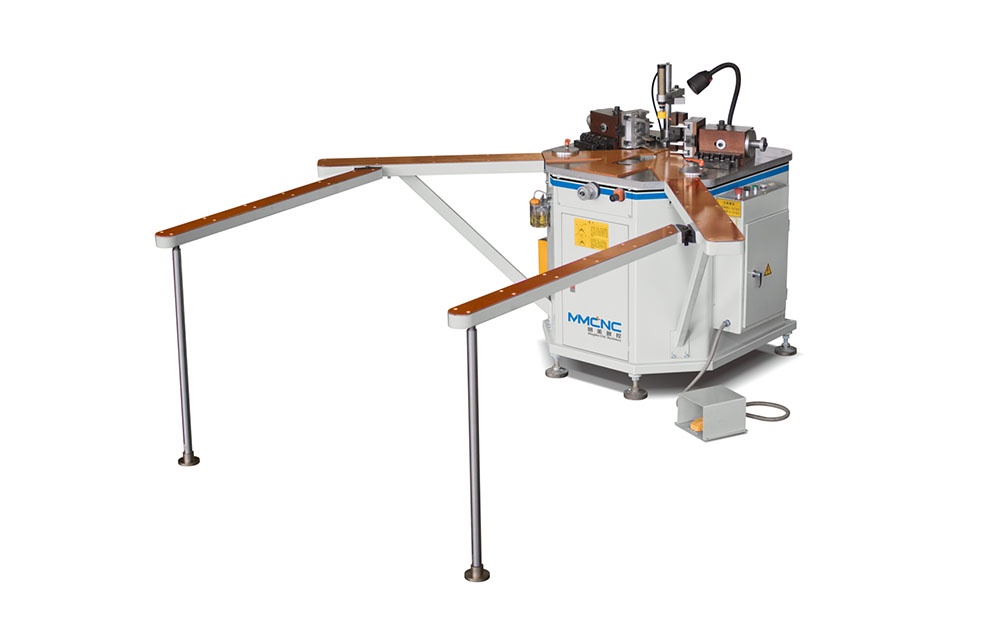 LMB-160 Corner crimping machine