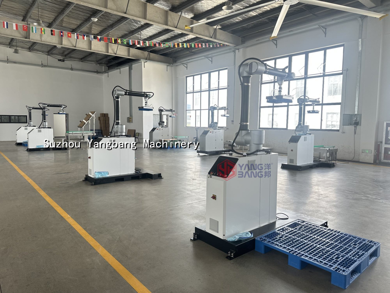 Bras préhenseur de palettiseur robotisé YB-MD35F pour bouteilles, sacs, cartons et caisses, machine de palettisation robotisée pour lignes de production