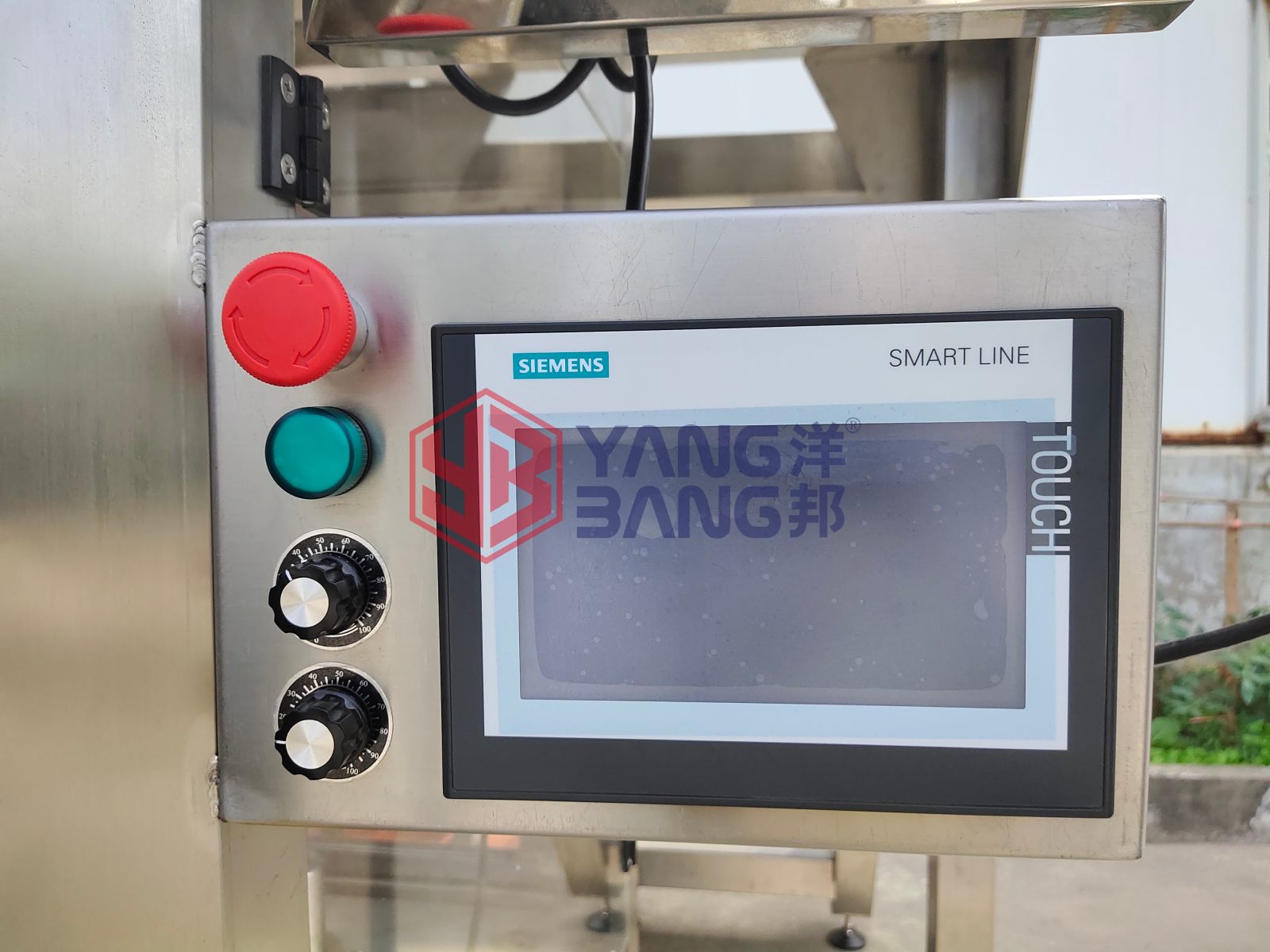 Línea de producción de llenado y taponado automático de alta eficiencia para latas, frascos y botellas pequeñas de gránulos, frutos secos, granos y sal YB-KA