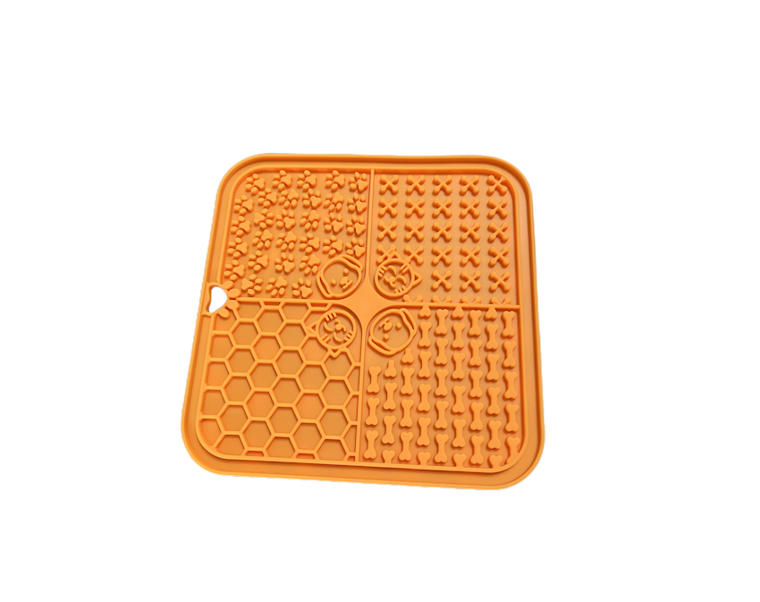 Licking Mat for Dogs and Cats Licking Mat for Dogs and Cats