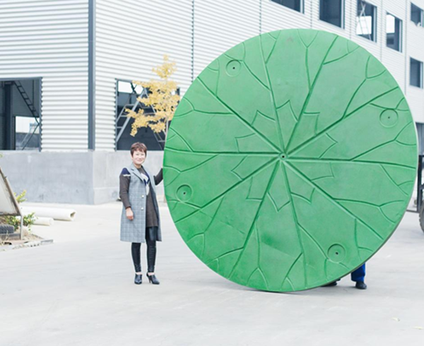 Decorative Floating Circle Plate
