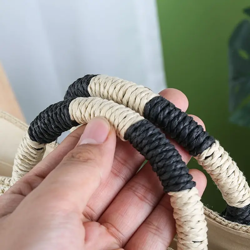 ラウンドトートバッグ