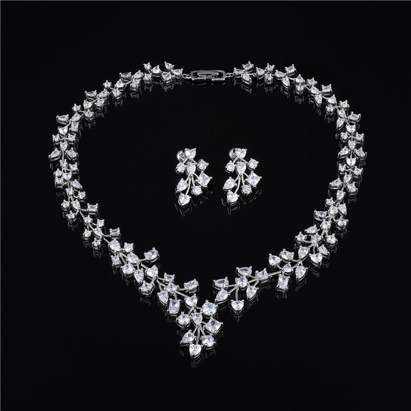 Clear CZ Heart Bridal Jewelry Set Necklace and Drop Earrings Clear CZ Heart Bridal Jewelry Set Necklace and Drop Earrings