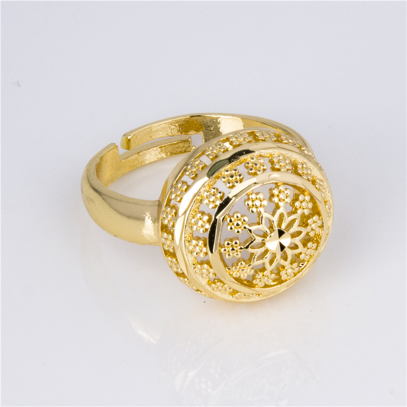 Gold Color Flower Cluster Ring - Diamond Cut Petal Adjustable Statement Ring Gold Color Flower Cluster Ring - Diamond Cut Petal Adjustable Statement Ring