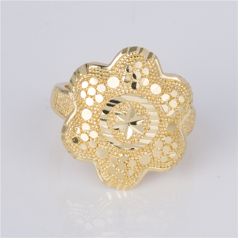 Gold Color Flower Lace Ring - Scalloped Dome Adjustable Vintage Ring Gold Color Flower Lace Ring - Scalloped Dome Adjustable Vintage Ring