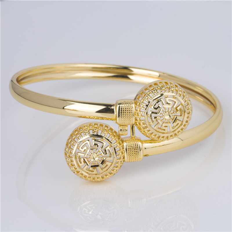 Minimalist Cuff for Women, Daily Wear