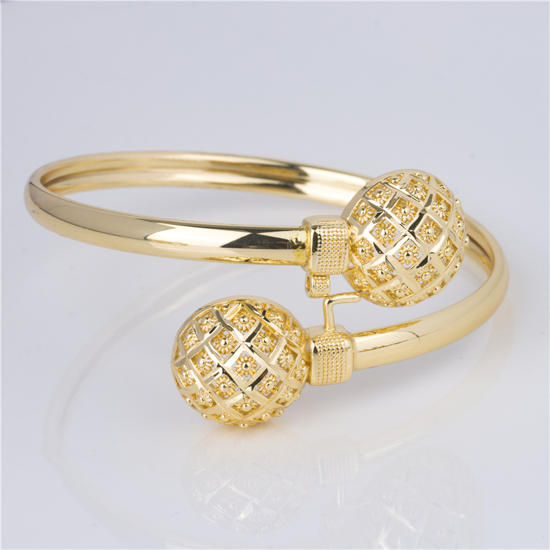 Minimalist Cuff for Women, Daily Wear