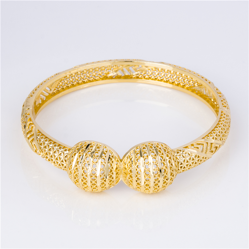 Stacking Bracelets for Bold Stacks Stacking Bracelets for Bold Stacks