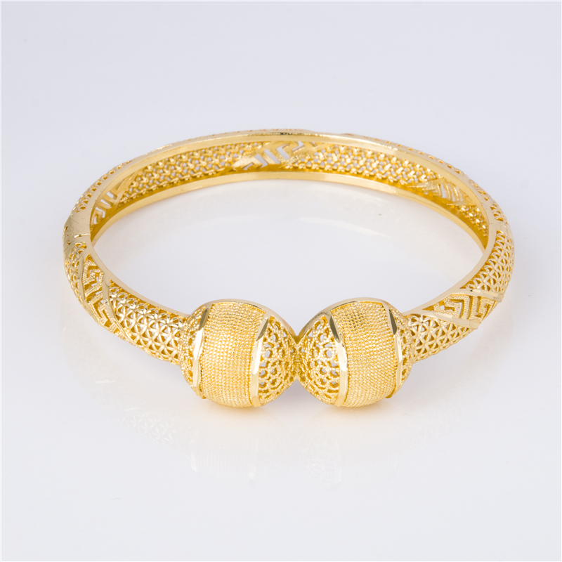 Stacking Bracelets for Bold Stacks