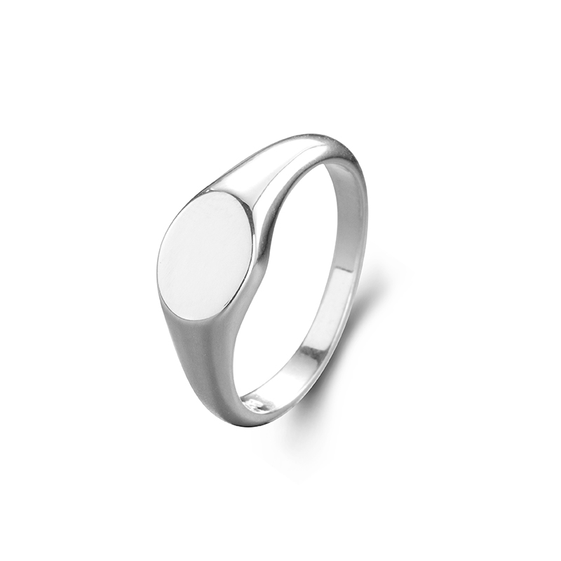 925 Sterling Silver Oval Signet Ring - Classic Polished Flat-Top Band, Engravable Jewelry for Women and Men 925 Sterling Silver Oval Signet Ring - Classic Polished Flat-Top Band, Engravable Jewelry for Women and Men