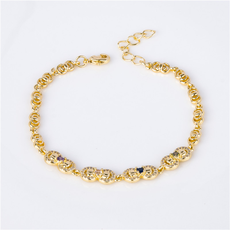 Gold-Plated Heart Link Bracelet - Interlocking Heart Chain, Classic Everyday Jewelry Gift for Women