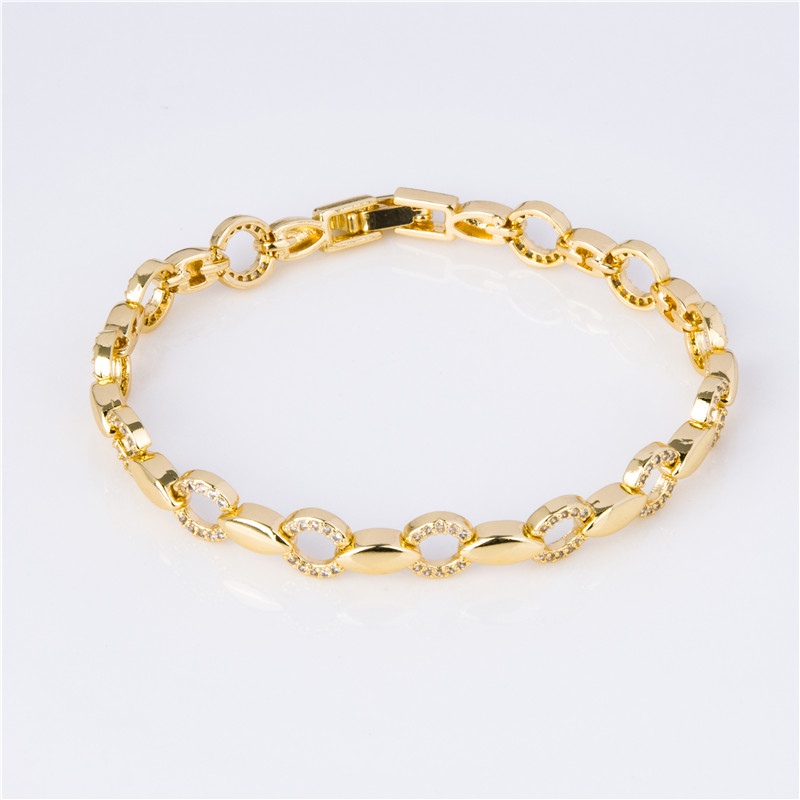 Gold-Plated Link Chain Bracelet - Polished Classic Chain, Minimalist Everyday Jewelry for Women Gold-Plated Link Chain Bracelet - Polished Classic Chain, Minimalist Everyday Jewelry for Women