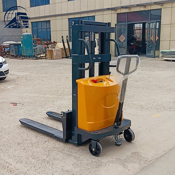 Gerbeur semi-électrique de 1,5 tonne – hauteur de levage de 1,6 m | BAD1516