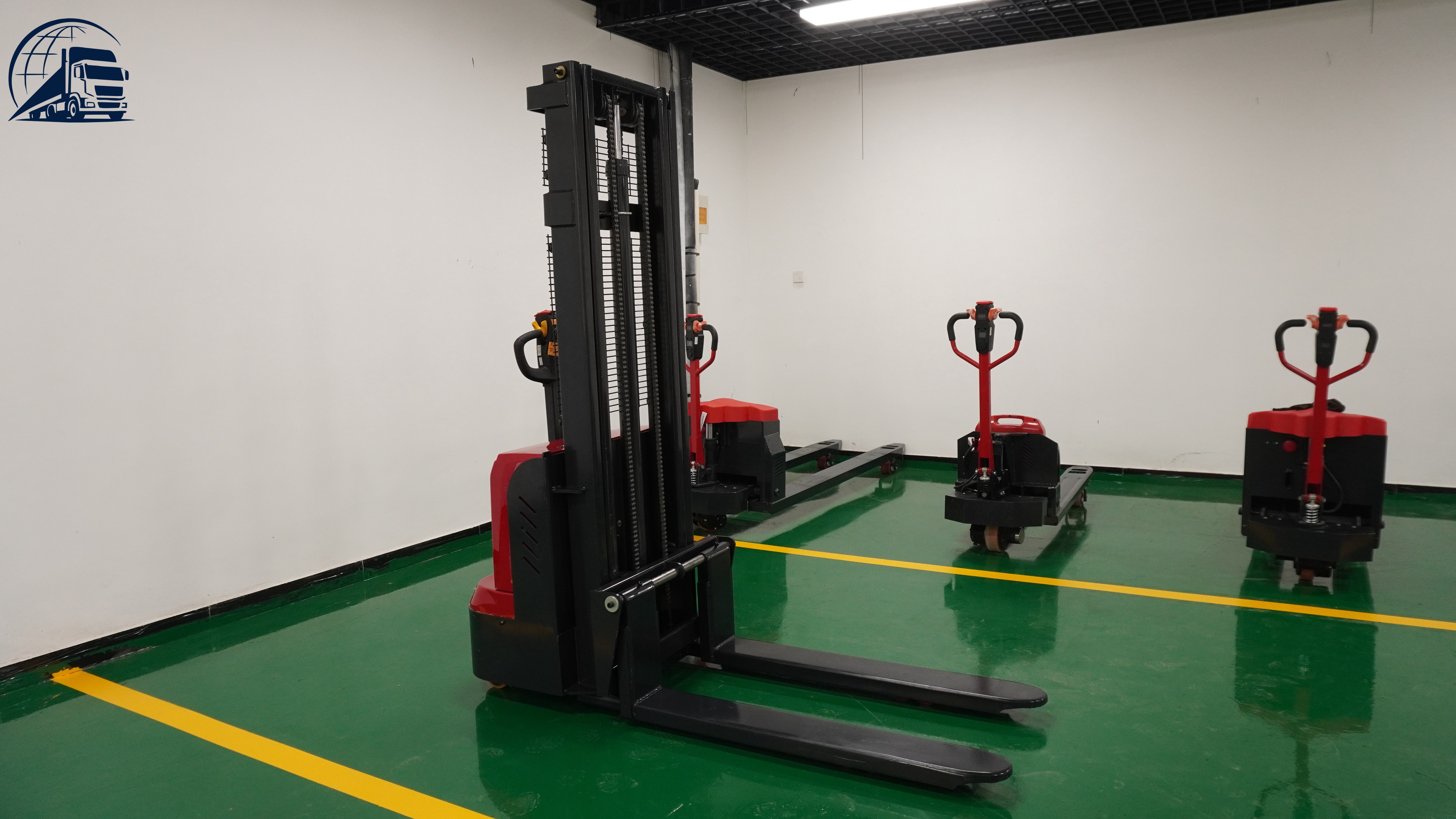 2 Ton Semi-Electric Stacker – 3.5m Lift Height | BAD0235