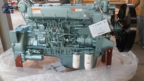 D12 WD615 HOWO A7 Engine