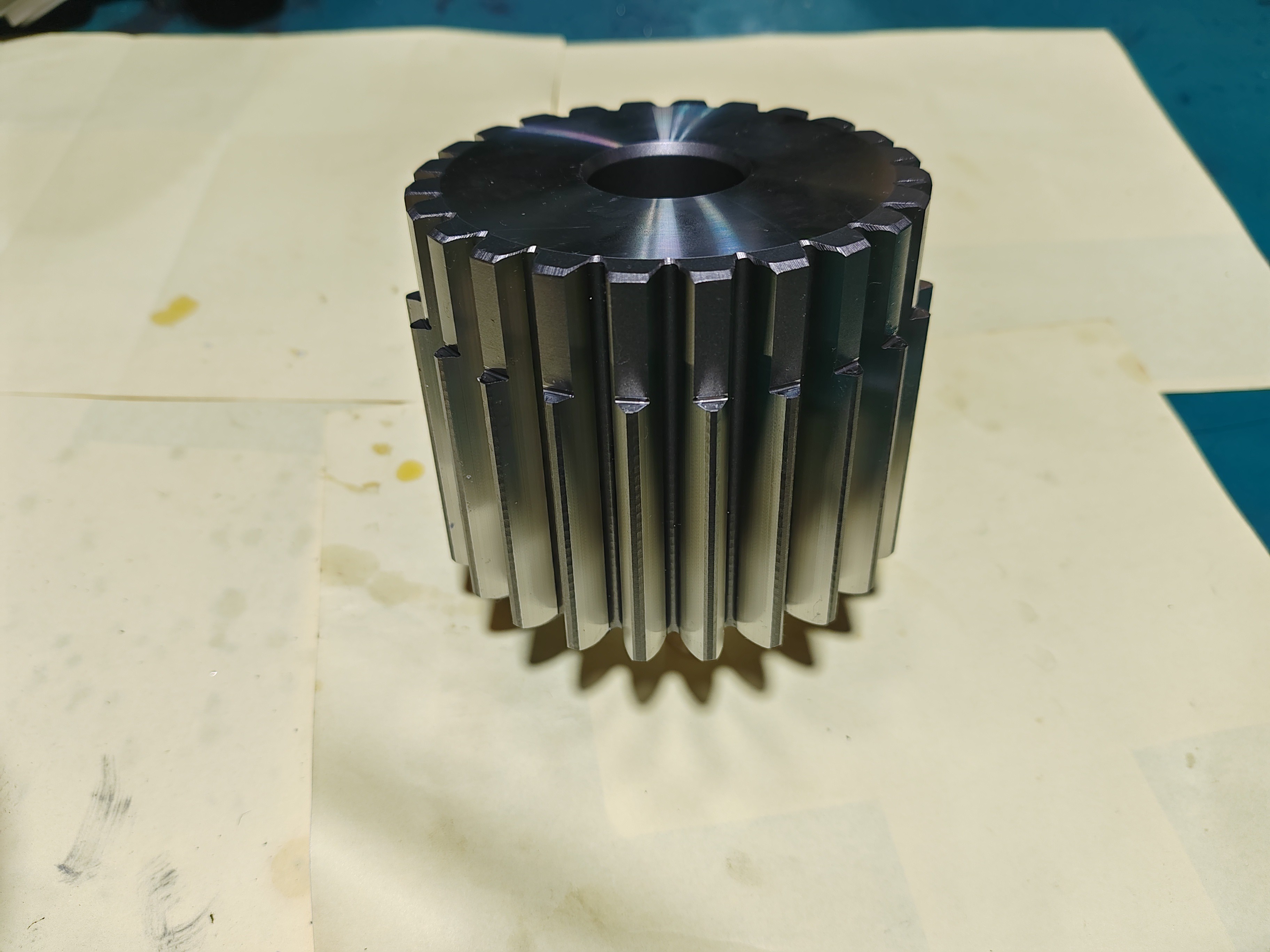 Spur gear
