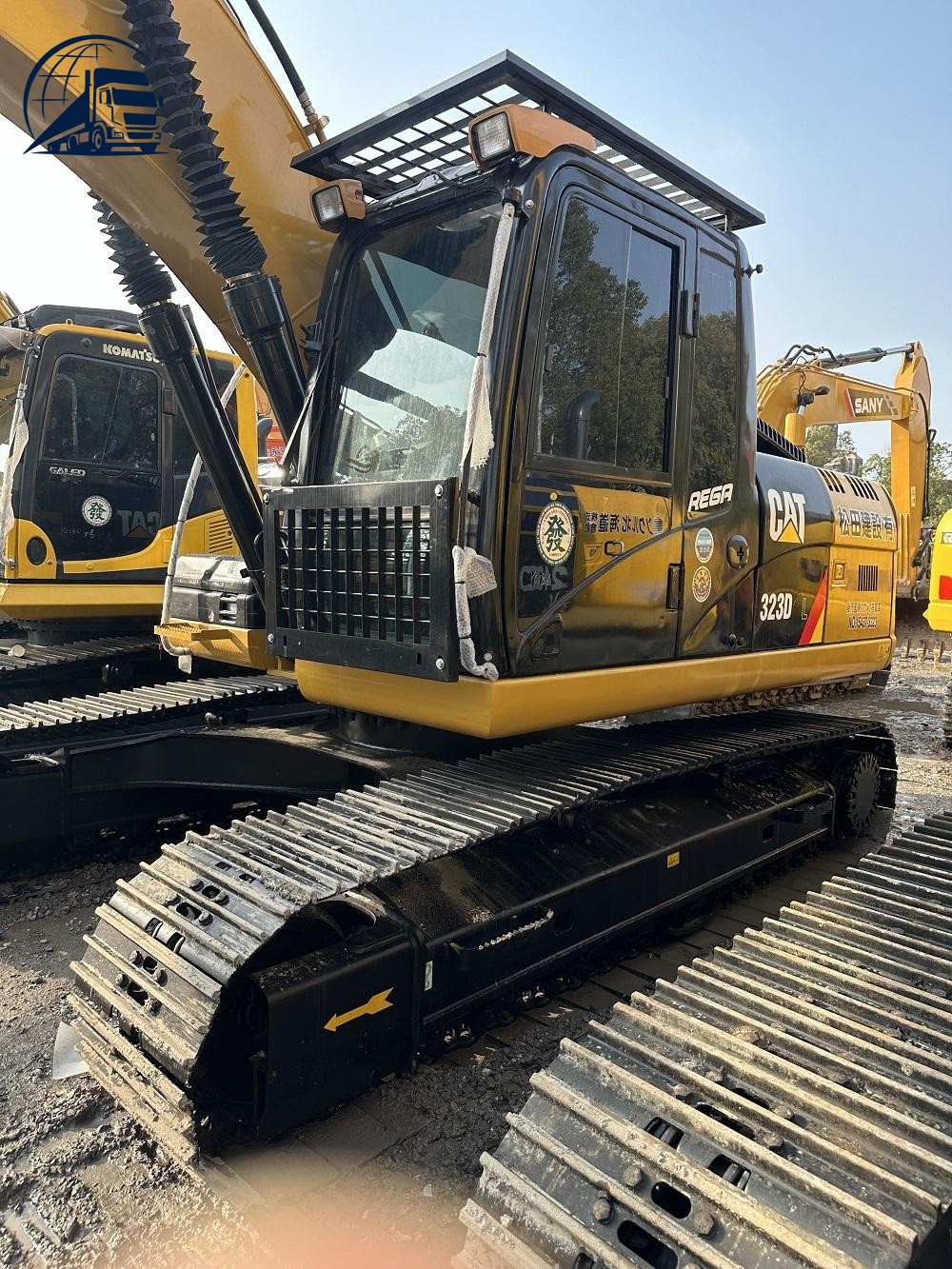 Экскаватор Cat 323