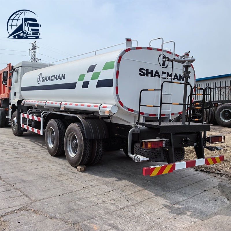 Camion-citerne à eau Shacman