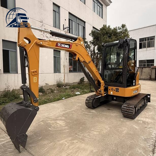 XCMG XE215D
