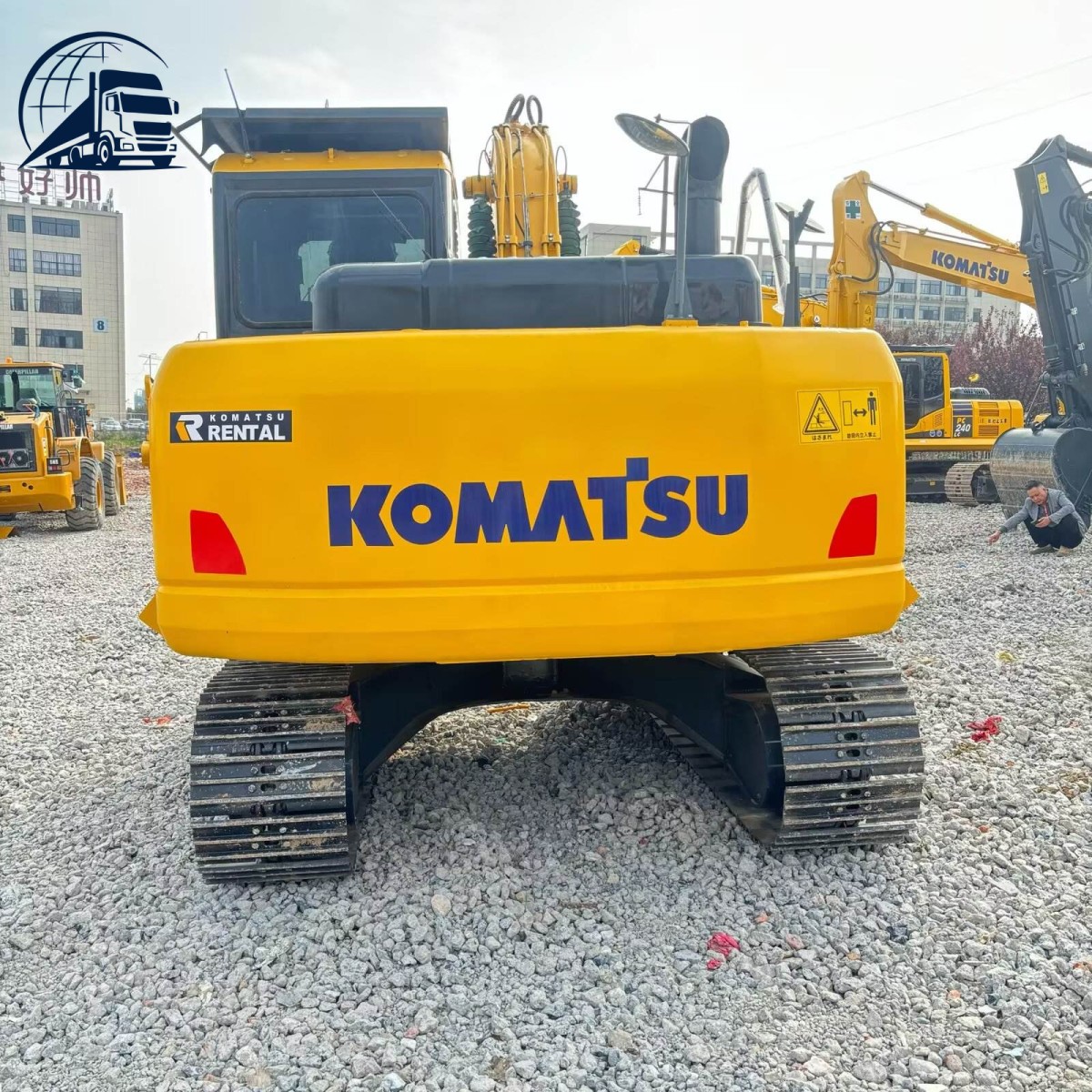 Pelle Komatsu PC130