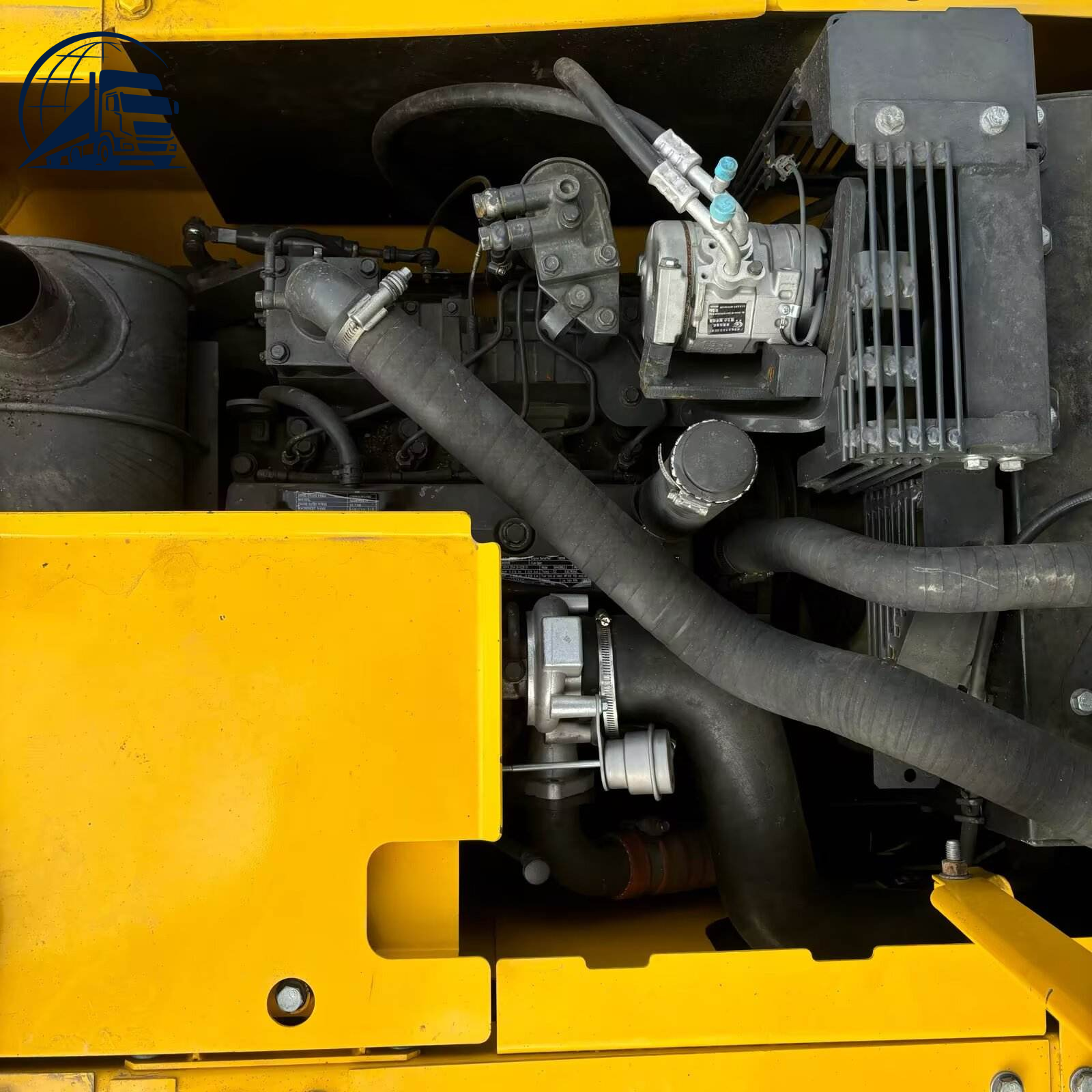 Pelle Komatsu PC130