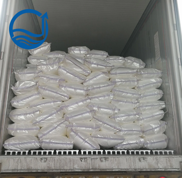 Trifluoroacetamida