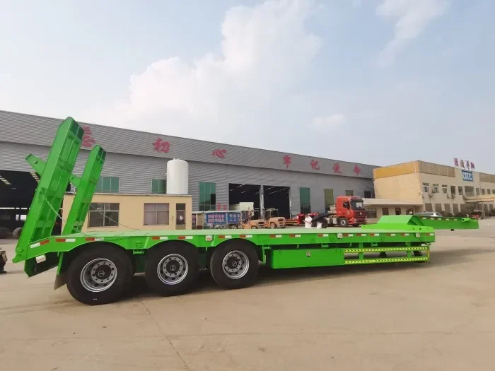 3 Axle Lowboy Semi Trailer