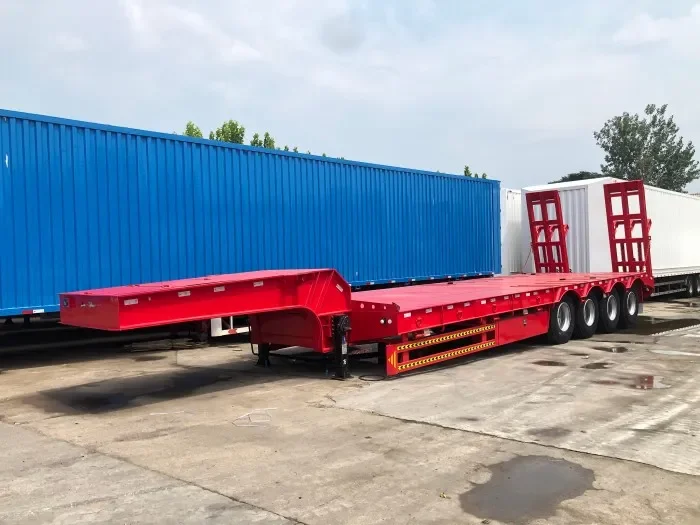 Lowboy Semi Truck Trailer