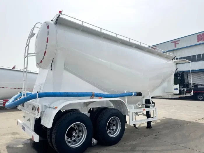 Bulk Material Transport Powder Tank Semi-Trailer