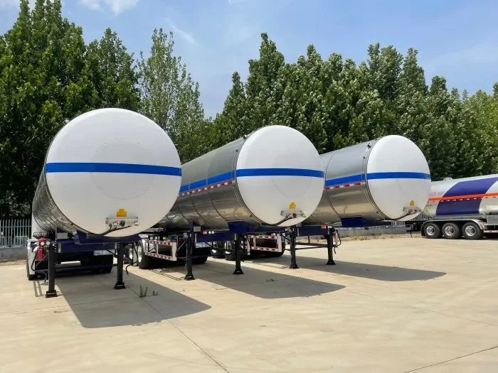 3 Axle 30000 Liters Chemical Liquid Tank Trailer for Sale