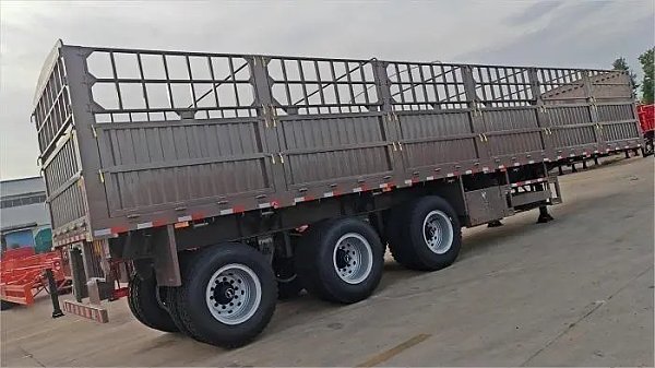 Competitive Price 80 Tons Fence Semi Trailer