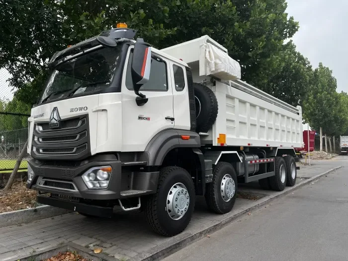 Sinotruck Howo NX 400hp Tipper Truck 8x4 Dump Truck
